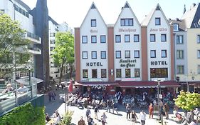Hotel Kunibert Der Fiese